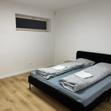 Διαμέρισμα Priestranny 3-izbovy *