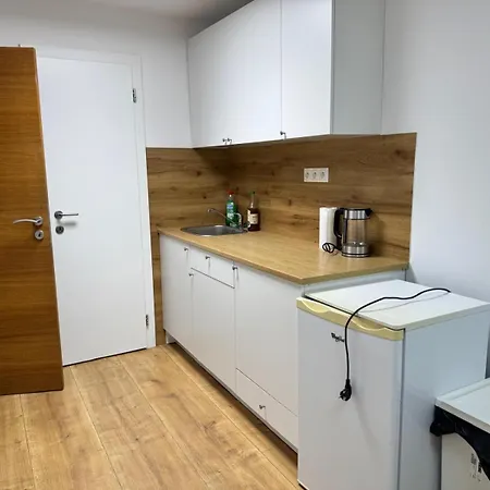 Апартаменты Priestranny 3-izbovy *