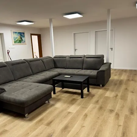 Апартаменты Priestranny 3-izbovy